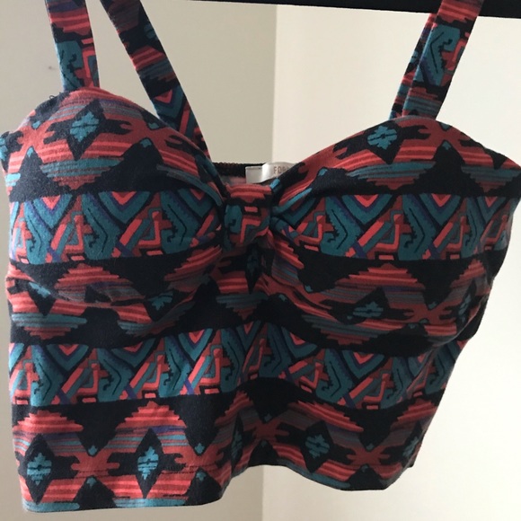 Forever 21 print crop top - Picture 3 of 4
